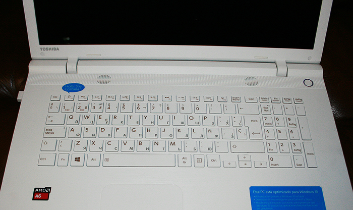 Гравировка букв на клавиатуре ноутбука Toshiba